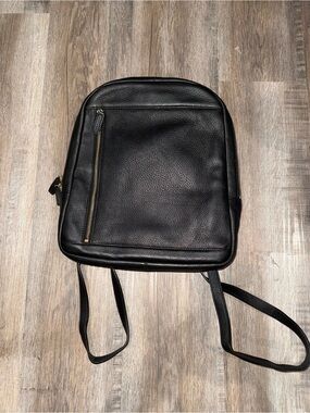 Levenger Black Pebbled Backpack